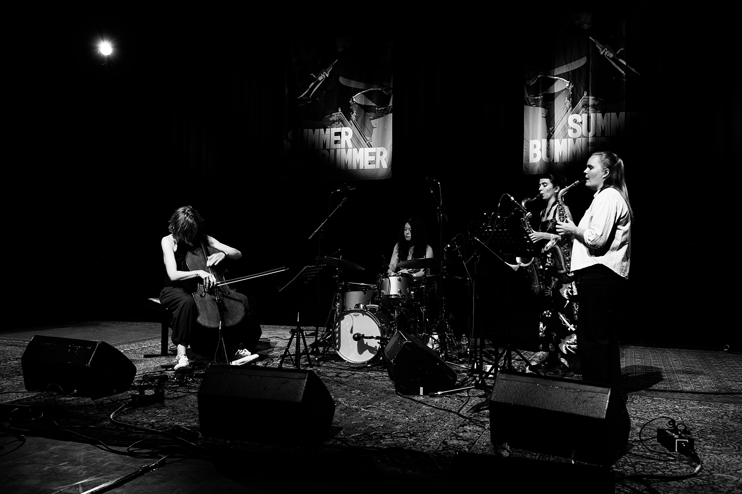 DaughterDaughter - Summer Bummer Festival - Trix - Antwerp, Belgium