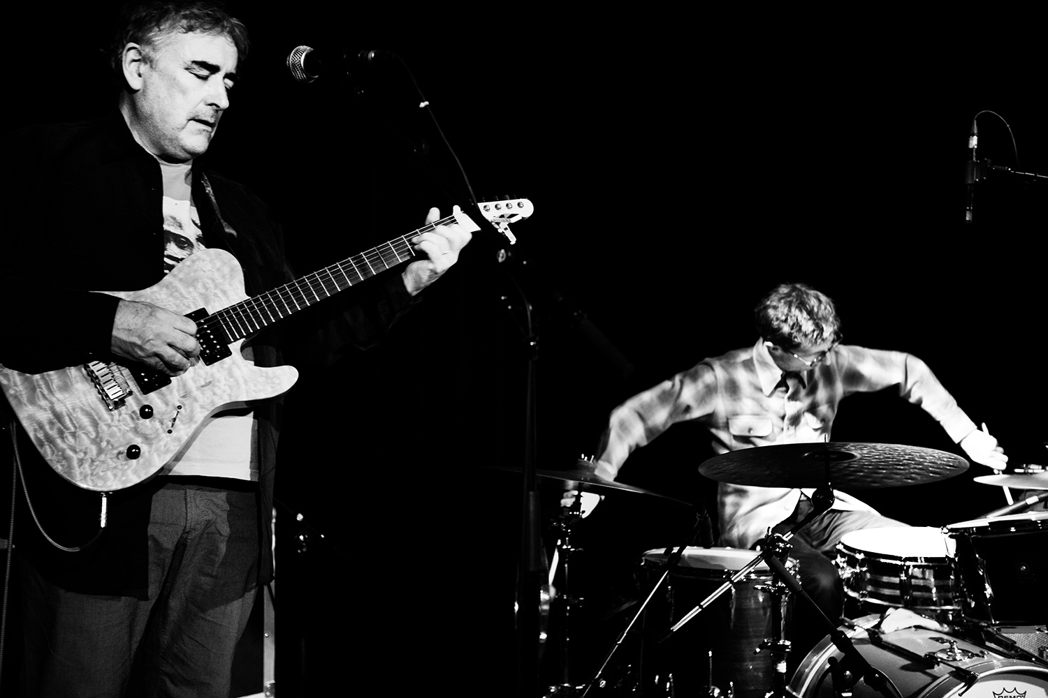 Fred Frith Trio by Laurent Orseau - Concert - Les Ateliers Claus - Brussels, Belgium #5