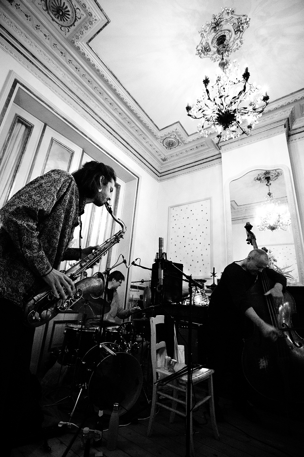 Jon Sensmeier & Urban Ku&scaron;ar & Peter Jacquemyn - House Concert - 2026 #3