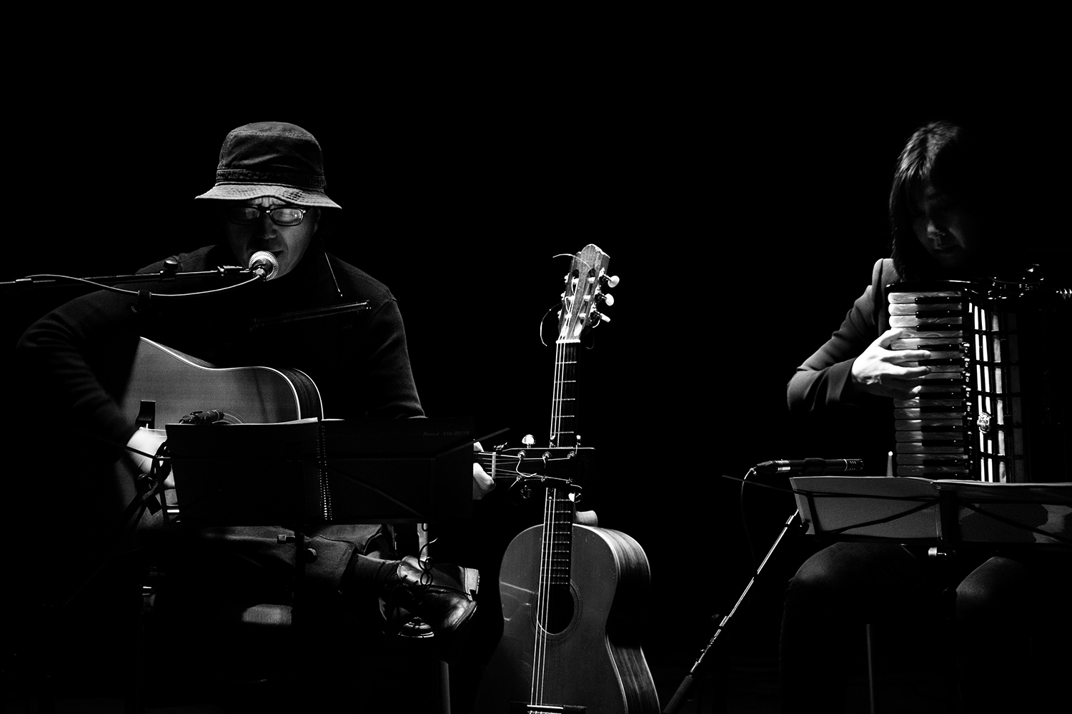 Kim Doo Soo with Kim Soonoak by Laurent Orseau - Concert - Les Ateliers Claus - Brussels, Belgium #2