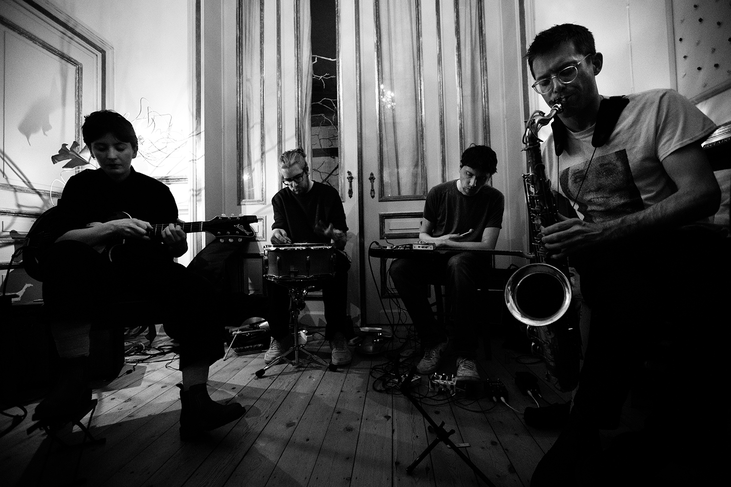 Audrey Lauro & Webb Crawford & Tom Malmendier & Quentin Stokart & Michael Foster - House Concert - 2026 #4