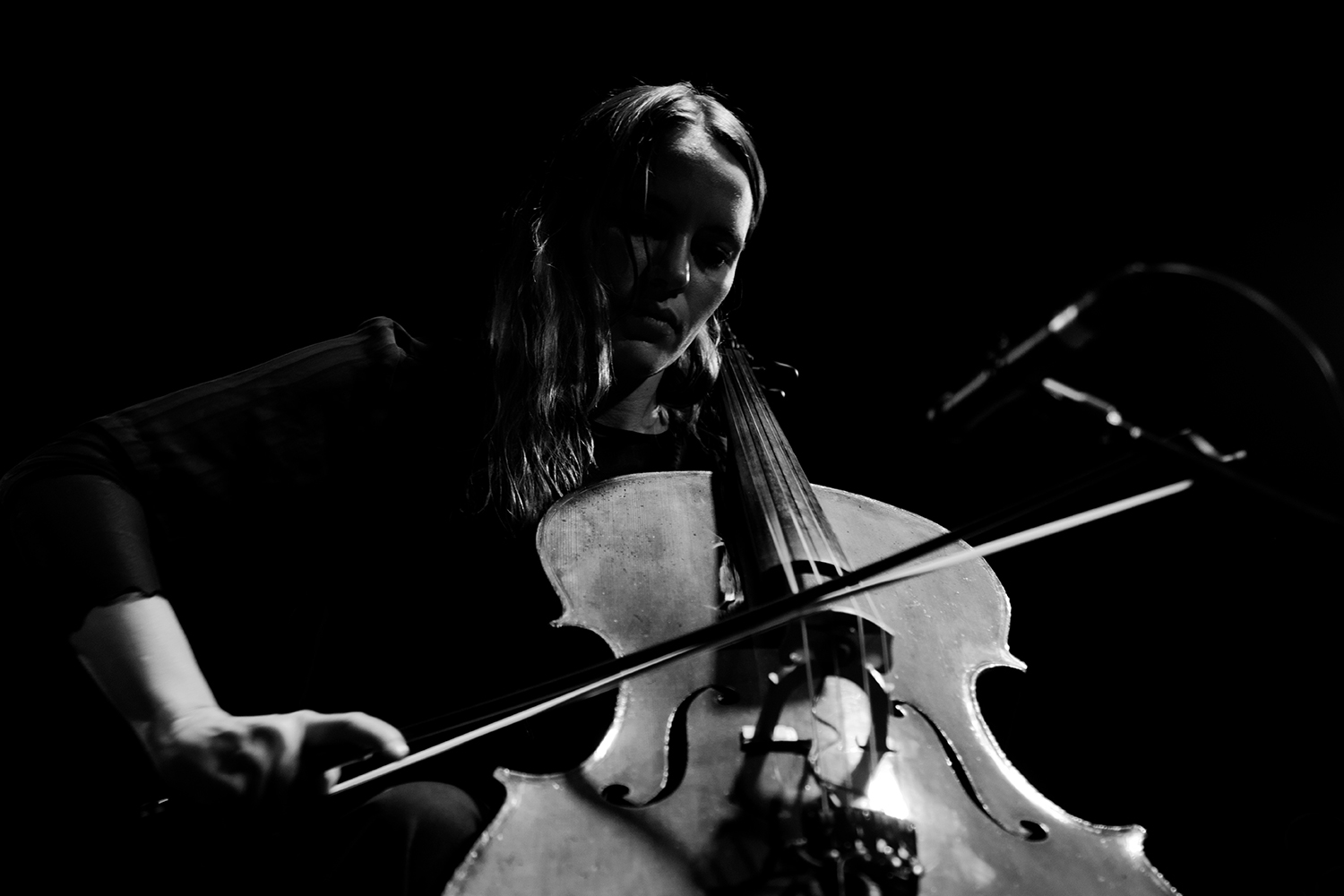 Leila Bordreuil by Laurent Orseau - Concert - Les Ateliers Claus - Brussels, Belgium #4