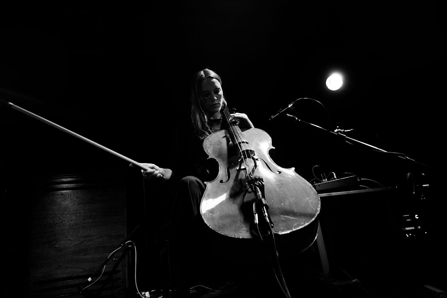 Leila Bordreuil by Laurent Orseau - Concert - Les Ateliers Claus - Brussels, Belgium #7