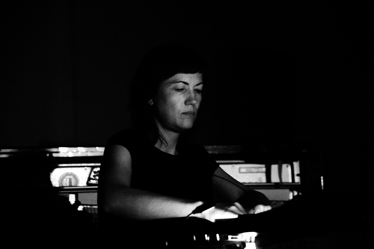 Nika Son - Ancienne Belgique - VOLTA - Brussels, Belgium