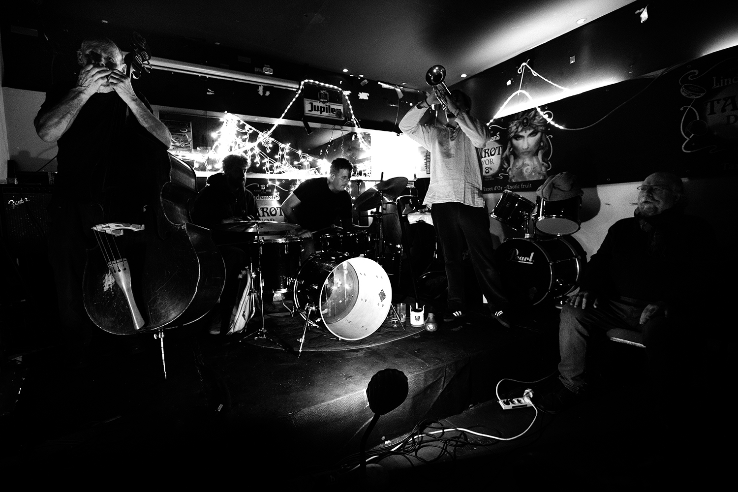 Vasco Trilla & Lu&iacute;s Vicente & Peter Jacquemyn & Quentin Stokart & Žiga Ipavec & Pierre-Michel Zaleski - Cobra Jaune - 2026 #2